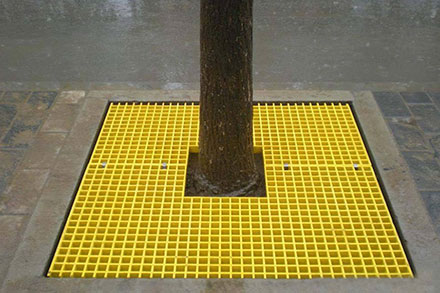 FRP molded grating protects tree